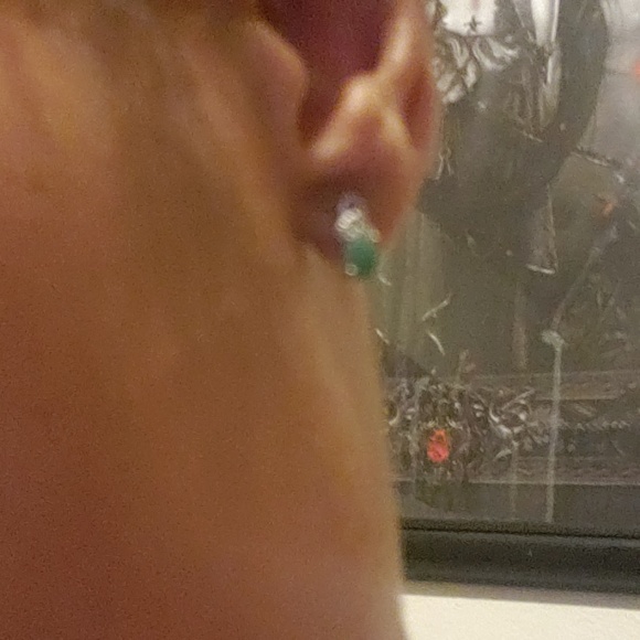 Genuine Emerald Earrings - Picture 2 of 3